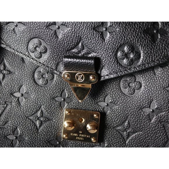 Louis Vuitton Pochette Metis Monogram Empreinte Noir Shoulder Bag Box Dustcover - Picture 8 of 10